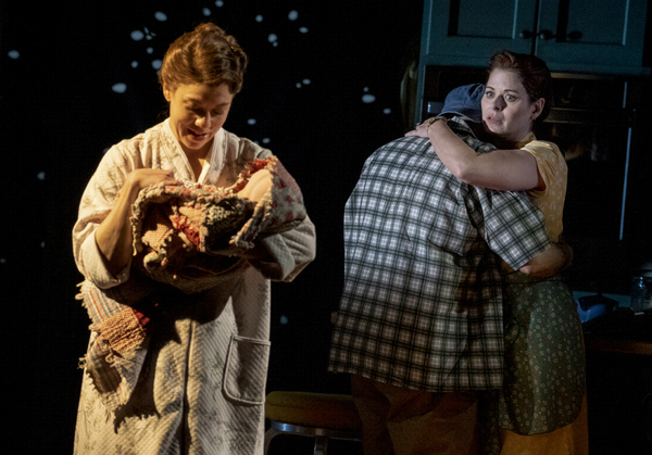 Photos: First Look at Debra Messing & More in BIRTHDAY CANDLES Image